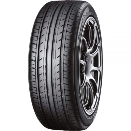 225/40R18 YOKOHAMA BLUEARTH-ES ES32A 92W XL RPB CBA68