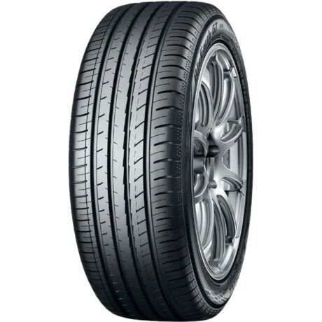 225/60R16 YOKOHAMA BLUEARTH-GT AE51 98H BAB71